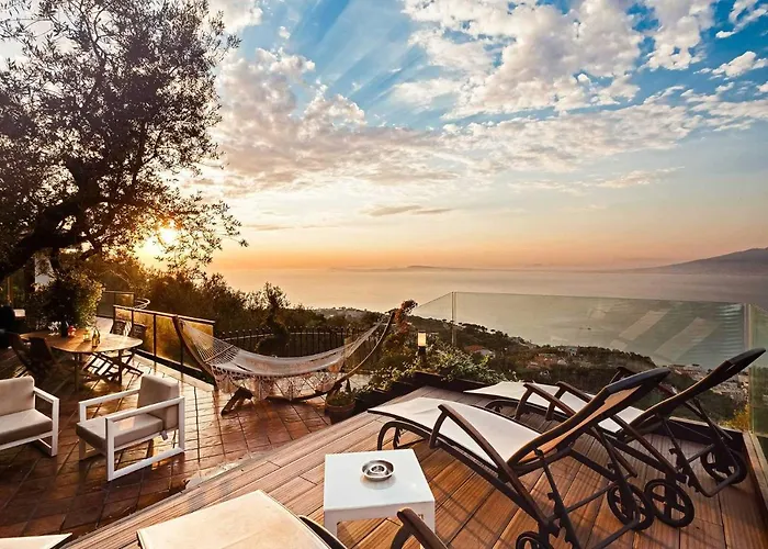 Davide فيلة سورينتو